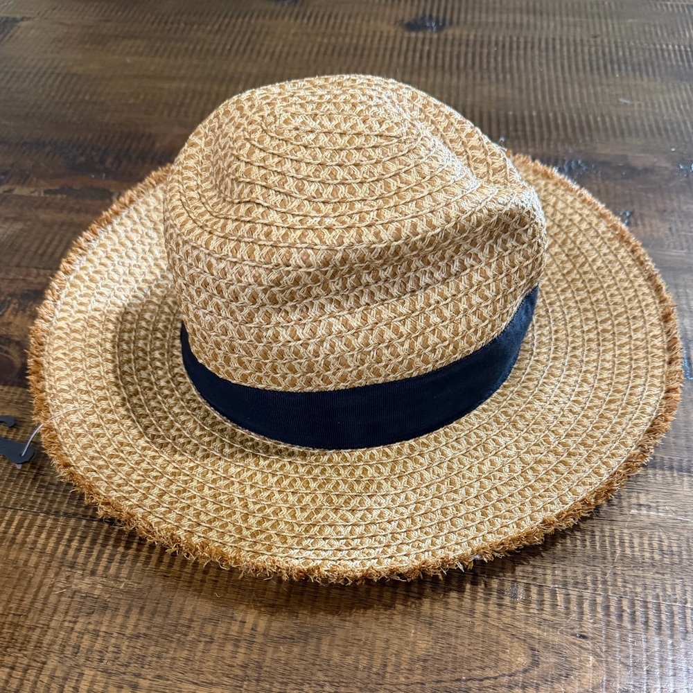 Eric Javits Look Again Packable Fedora Hat - Picture 3 of 7